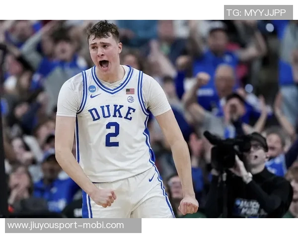 弗拉格今日表现出色砍下33分9板9助期待在圣诞节赢得更多比赛